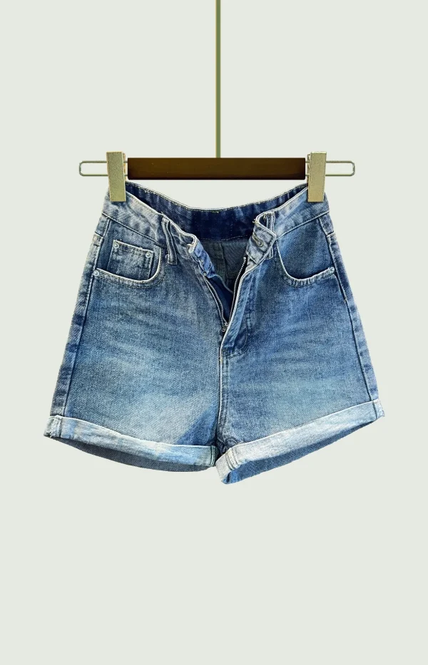 Women’s Vintage Folded Hem Jean Shorts – High Waist